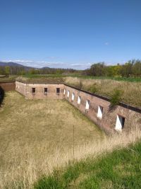 OBRAZEM: Pevnost Terezín nebyla nikdy dobita. Opevnění a podzemní chodby stojí více než 200 let