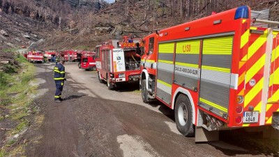 Policie sdělila další informace k požáru v Českém Švýcarsku. Údajně ho má svědomí opilý Němec