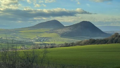 Zima je v invalidním důchodu? Venku až 10 °C a i hory zkrápí déšť