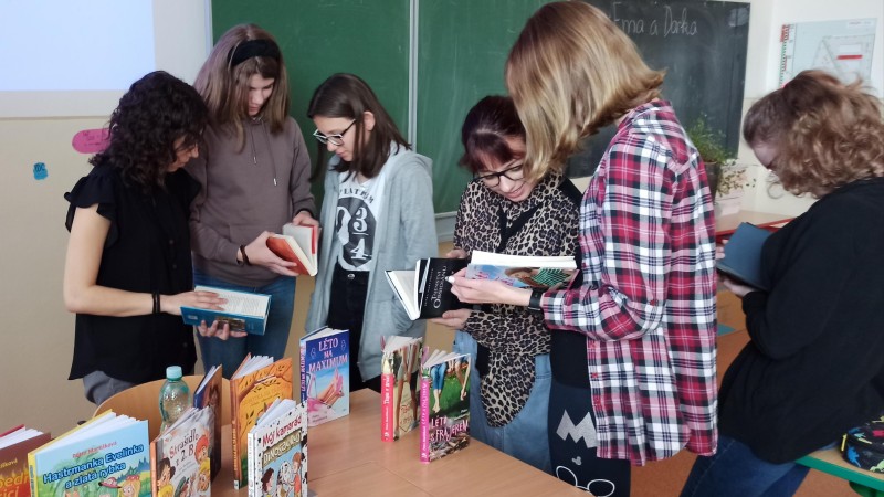 Beseda se spisovatelkou Petrou Martiškovou. Foto: GSOŠ Podbořany