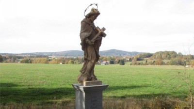 ZAJÍMAVOST: Víte, kde je v Česku nejsevernější socha? Najdete ji u nás v kraji