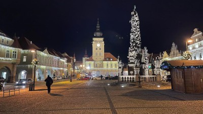 Týden v Žatci: Jednání zastupitelstva a zahájení adventu s rozsvícením vánoční výzdoby