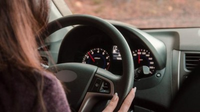 Toto je rekordmanka! Žena má šest zákazů řízení, za volant si ještě sedla zdrogovaná