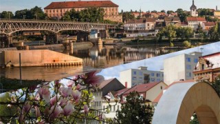 První místo v Ústeckém kraji obsadila Roudnice nad Labem (nahoře), poslední se umístil Litvínov. Foto: Městský úřad Roudnice, archiv města Litvínov