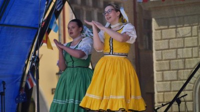 KAM VYRAZIT V KRAJI? Slavnosti, veter&aacute;ni, Barevn&yacute; Žatec, kulin&aacute;řsk&eacute; show i Maxipes F&iacute;k