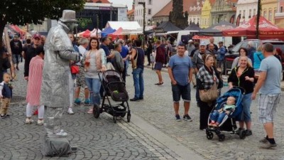 Lidé rozhodli: Dočesná bude trvat dva dny. Oblíbenou akci ale čeká několik změn