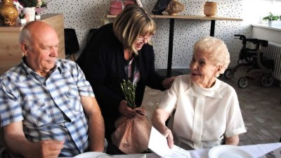 Franti&scaron;ka Dražanov&aacute; oslavila 100. narozeniny. Nikdo by j&iacute; tento věk neh&aacute;dal. Foto: Vladim&iacute;r Vacula
