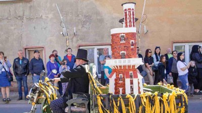Z vězeňsk&eacute; d&iacute;lny až na oslavy města: Odsouzen&yacute; vytvořil unik&aacute;tn&iacute; model Schillerovy rozhledny