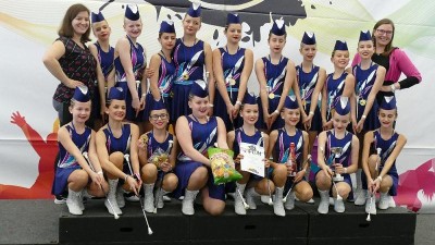 FOTO: Mažoretky z Postoloprt zazářily na soutěži tanečních formací v Lounech