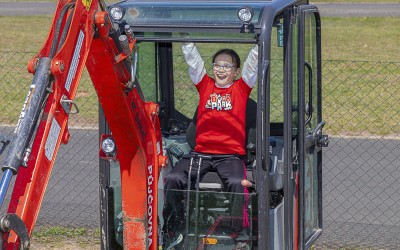 VIDEO: BagrPark! Na Den dětí se v Mostě otevře nový zábavní park