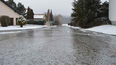 VÝSTRAHA: Meteorologové varují před náledím