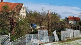 OBRAZ ZKÁZY: Ničivá bouře zasáhla nejvíc Blatno a Stebno