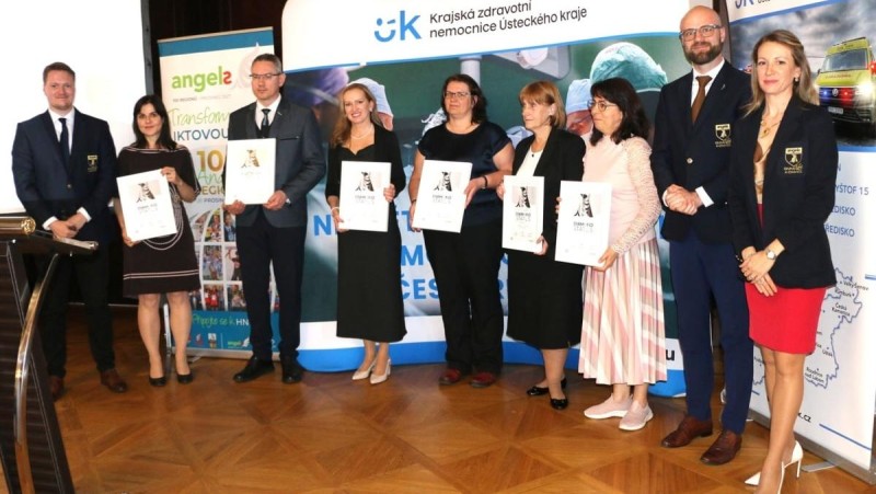Zástupci oceněných iktových center Krajské zdravotní. Foto: Krajská zdravotní 