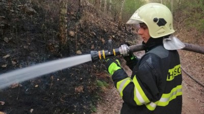 VÝSTRAHA: Meteorologové varují před požáry. Výstraha zatím platí do středy