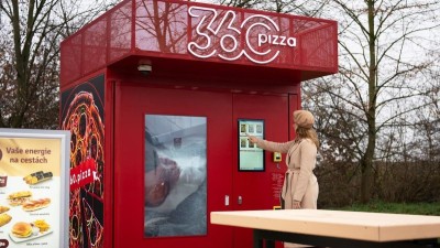 Pizza z automatu i čist&eacute; pr&aacute;dlo do hodiny. ORLEN na D1 v Průhonic&iacute;ch testuje netradičn&iacute; novinky