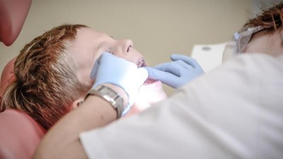 Nov&aacute; zubn&iacute; ordinace v regionu bude v Podbořanech, město Kryry o zubařku usilovalo marně