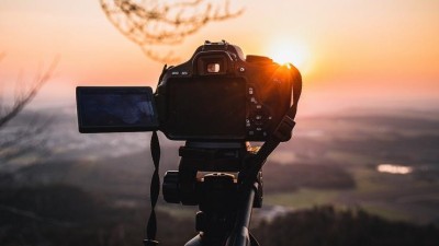 Fotografick&aacute; pocta Karlu Čapkovi je k viděn&iacute; v Muzeu Podbořany