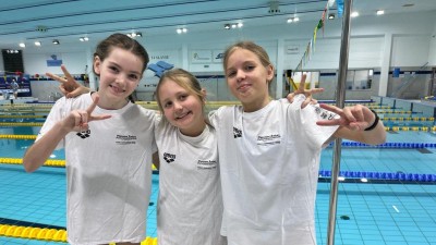 Nejmladší žatečtí plavci v Chomutově posouvali své rekordy