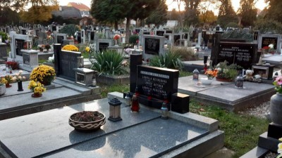 Žatecký městský hřbitov bude na Dušičky otevřený déle