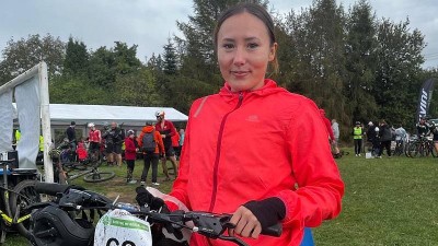 PŘÍBĚH: Mozková mrtvice jí v 11 letech změnila život. Dnes Anička pomáhá ostatním najít naději