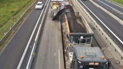 Silničáři v kraji plánují o prázdninách další opravy. Týkat se budou i Lounska