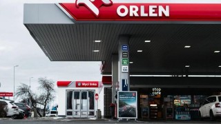 Myčky ORLEN využ&iacute;vaj&iacute; vlastn&iacute; syst&eacute;my či&scaron;těn&iacute; a recyklace vody, d&iacute;ky nimž se znovu použije až 85 procent spotřebovan&eacute; vody.