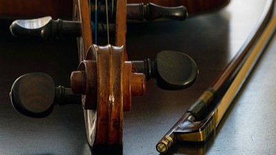 Novoročn&iacute; koncert v Mostě: Kru&scaron;nohorsk&aacute; filharmonie v&aacute;s provede hudebn&iacute; Evropou