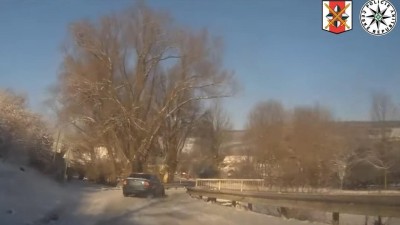 VIDEO: Policisté zveřejnili video z honičky s příznačným názvem Rallye na Mostecku. Jeden z aktérů je ze Žatecka