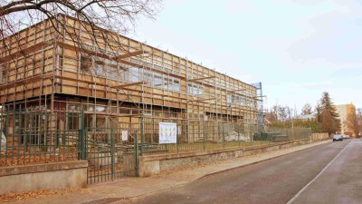 Budova Gymnázia v Podbořanech se konečně dočkala oprav