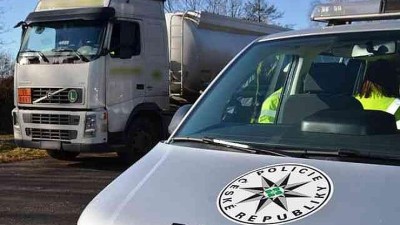 Policisté na Lounsku provedli rozsáhlé kontroly nákladních vozidel. Takhle řidiči dopadli