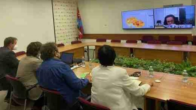 Krizový štáb Ústeckého kraje jednal pomocí videokonference. Foto: Krajský úřad Ústeckého kraje