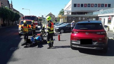 Na našich silnicích došlo v minulém týdnu ke dvěma stovkám nehod, jeden člověk zemřel