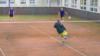V Kryrech se slavilo pohybem: Nohejbalov&yacute; turnaj připomněl v&yacute;roč&iacute; rozhledny