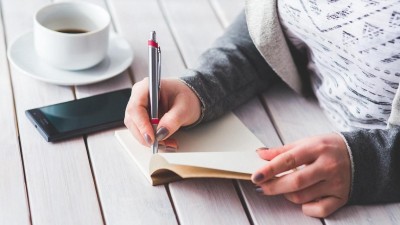 Píšete básničky? Přihlašte se do literární soutěže!