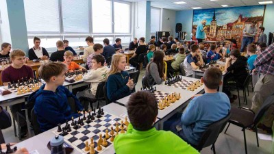 FOTO: Na šachovém Jarním turnaji mládeže v Chomutově zazářila Sandra Gajdáč z Postoloprt