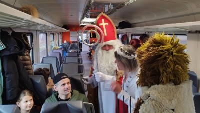 Mikulášským vlakem až na konec světa! Doupovská dráha vypraví tuto sobotu speciální spoj