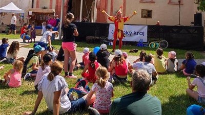 CO SE CHYSTÁ: Na Novém Hradě přivítají prázdniny