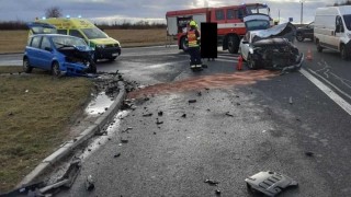 Úterní dopravní nehoda u Saběnic na Mostecku. Foto: HZS Ústeckého kraje
