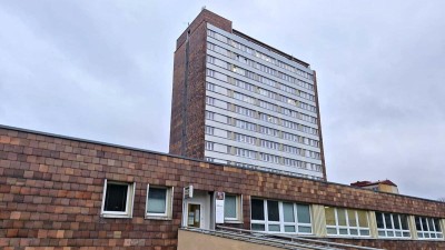 VIDEO: Peklo na čtrn&aacute;cti patrech &ndash; studenti zdolali 308 schodů a pokořili letit&yacute; rekord policejn&iacute;ho komanda