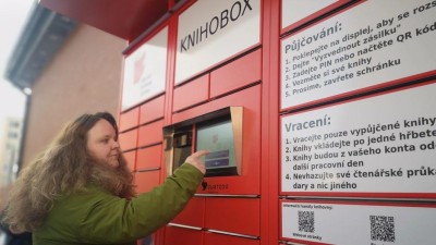 ZAJÍMAVOST: Knihovna v Litvínově je dostupná nepřetržitě. Otevřela Knihobox v režimu 24/7