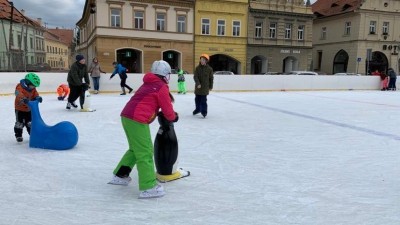 Týden v Žatci: Výstava o UNESCO, řádění na ledě a zabijačkové hody