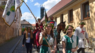 Chmel dostal požehnání, milovníci piva jistotu: Žatecký pivovar bude pokračovat