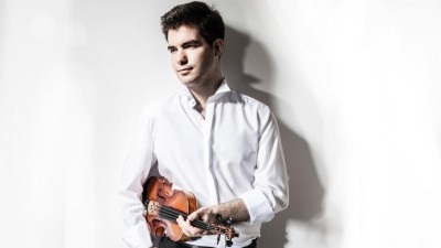 Milan Al-Ashhab, jeden z nejvýraznějších houslistů mladé generace koncertuje po celém světě. Fotozdroj: Dvořákův festival