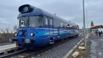 Na trať z Libčevsi vyjel autonomní vlak bez strojvedoucího